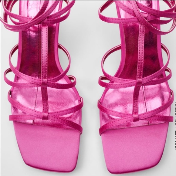 Zara Magenta Metallic Strappy Kitten Heels - Picture 3 of 7